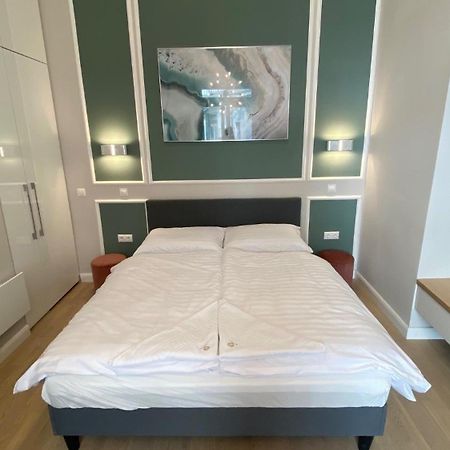 Stylish Apartment Near The River 布达佩斯 外观 照片