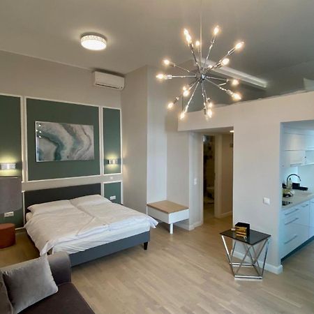 Stylish Apartment Near The River 布达佩斯 外观 照片
