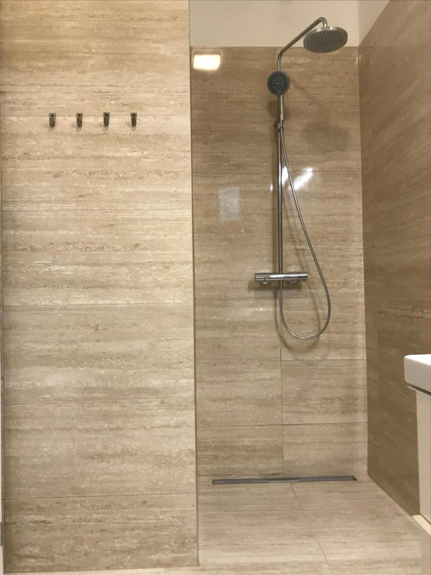 Stylish Apartment Near The River 布达佩斯 外观 照片