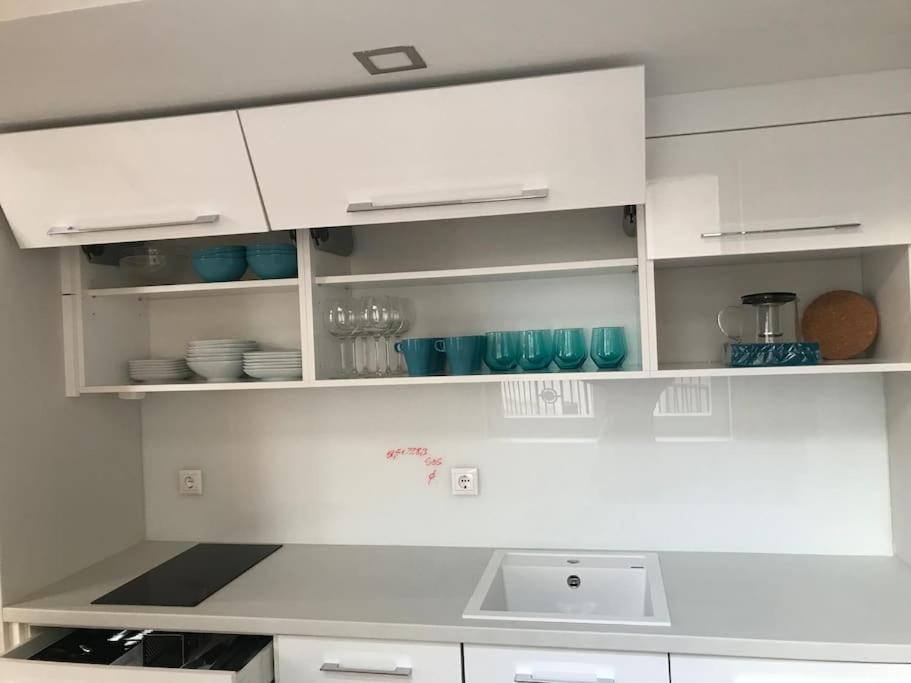 Stylish Apartment Near The River 布达佩斯 外观 照片